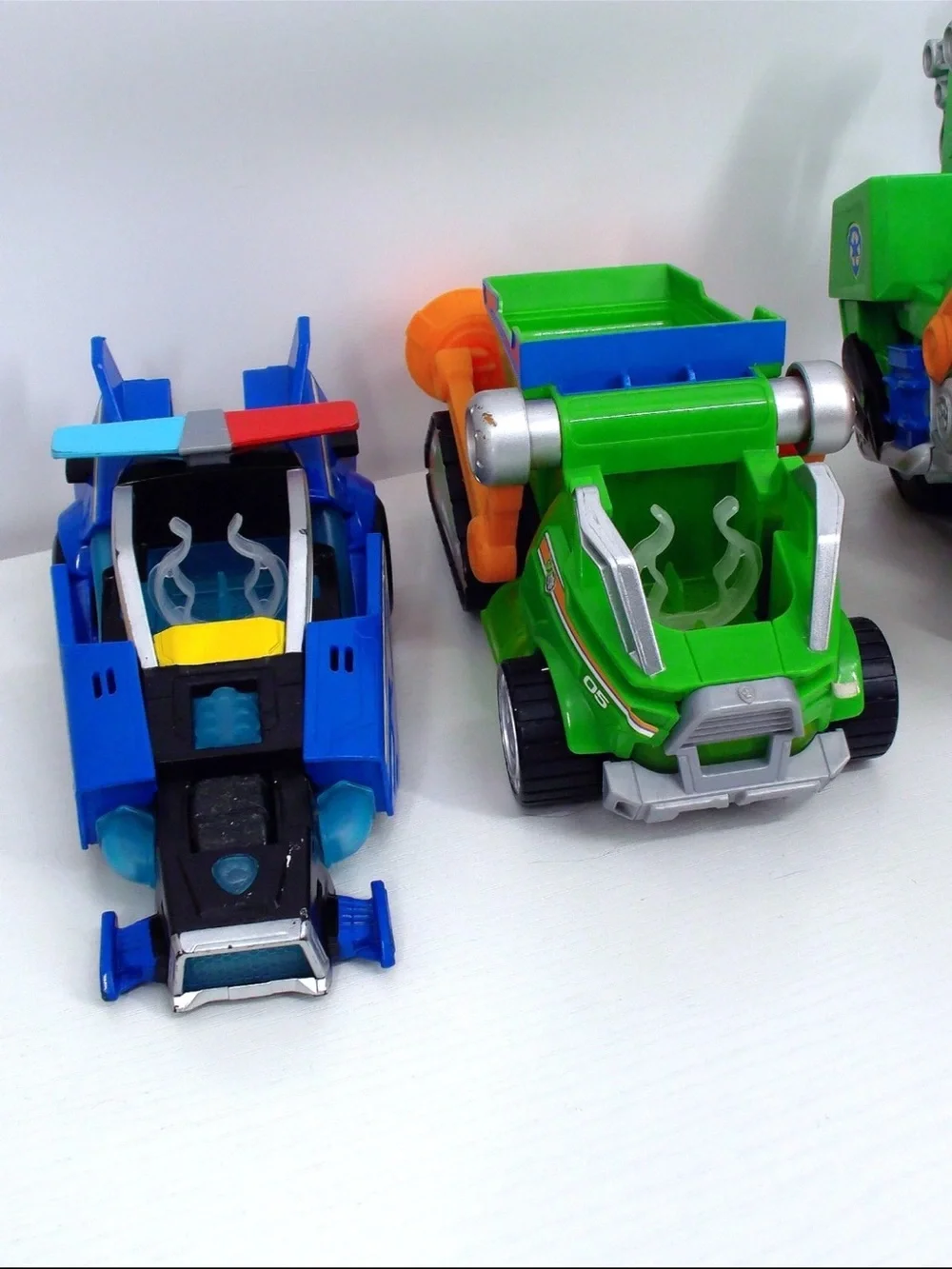 Lot of 5 PAW Patrol The Mighty Movie Toy Car Some Lights, Sounds & Figures Works
